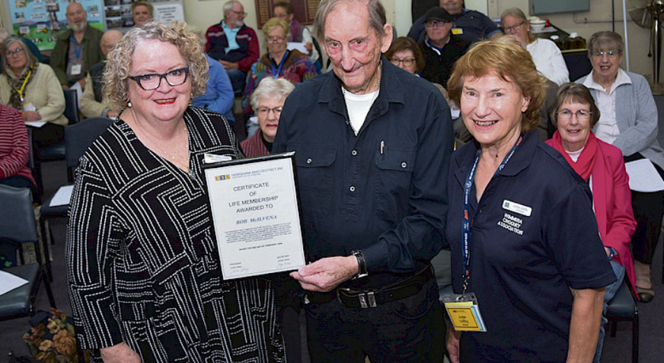 bob lifetime award ag,
